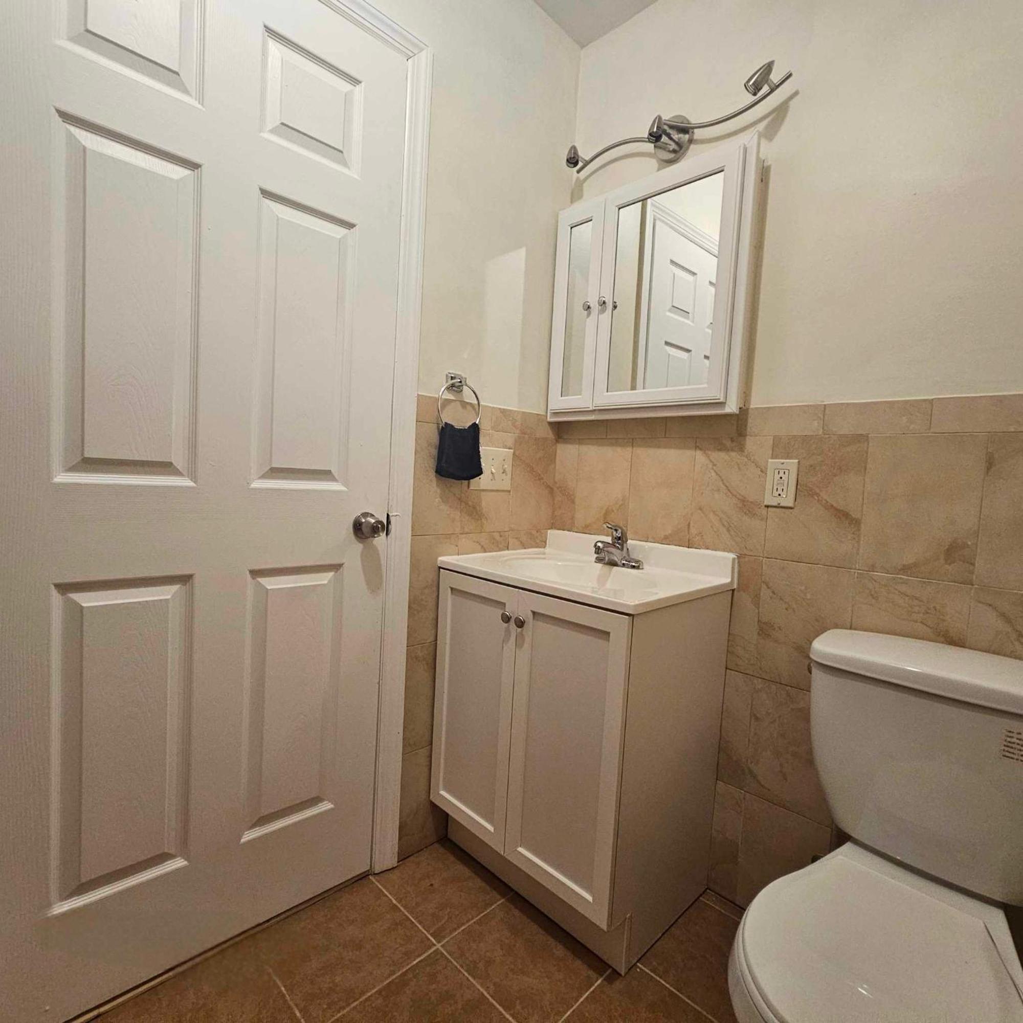 Divine Villa And Resorts 67 Sherman 5Mins To Ewr Airport And 4Mins To Penn Station Newark, 20Mins To New York 외부 사진